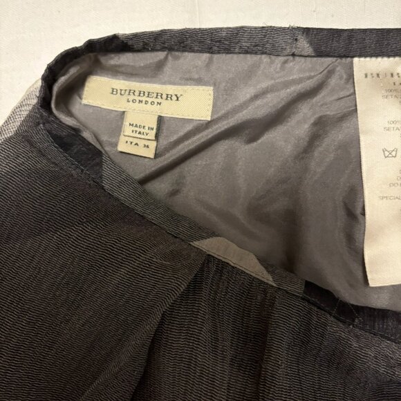 Burberry silk skirt size 36 - Picture 5 of 6